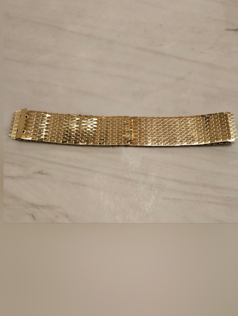 Vintage 1980s Gold Metal Mesh Fish Scale Stretchy Belt